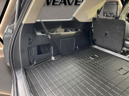 Used 2019 Ford Expedition Platinum AWD/4WD image 33