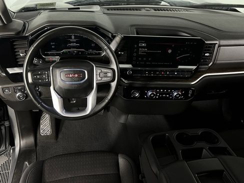Used 2024 GMC Sierra 1500 SLE image 14