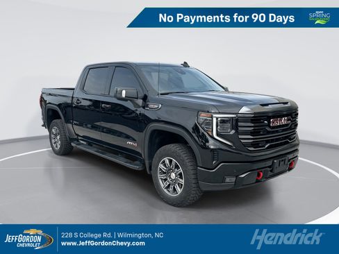 Used 2024 GMC Sierra 1500 AT4 w/ AT4 Preferred Package image 1