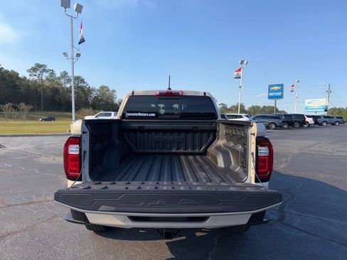 New 2026 GMC Canyon Elevation w/ Convenience Package image 5