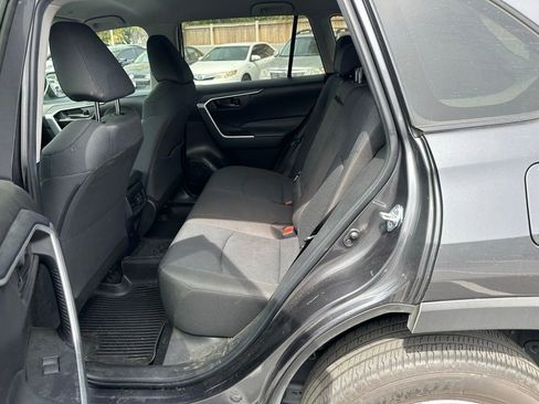 Used 2024 Toyota RAV4 LE image 8