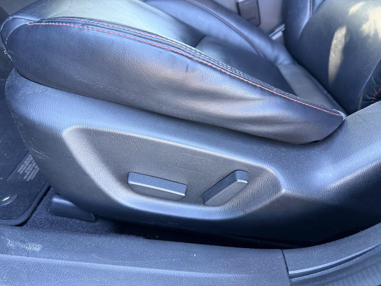 Used 2014 MAZDA MAZDA3 s Touring FWD image 10