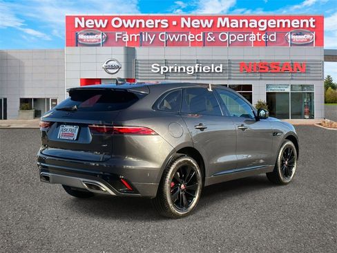 Used 2021 Jaguar F-PACE R-Dynamic S image 5