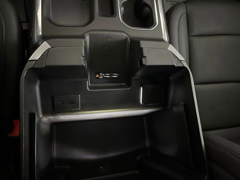 Used 2025 GMC Sierra 1500 SLT w/ SLT Premium Package image 68