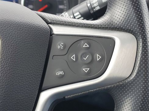 Used 2023 GMC Terrain SLE w/ Driver Convenience Package image 21