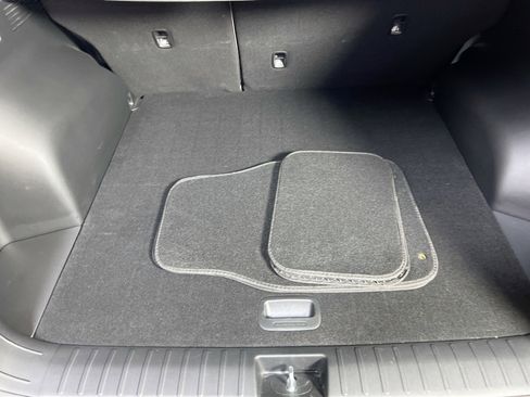 Used 2023 Hyundai Tucson Limited image 27