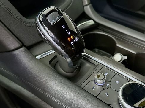 Used 2025 Cadillac XT6 Premium Luxury w/ LPO, Floor Liner Package image 19