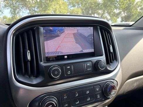 Used 2019 Chevrolet Colorado ZR2 AWD/4WD image 11