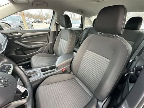 Used 2024 Volkswagen Jetta S image 14