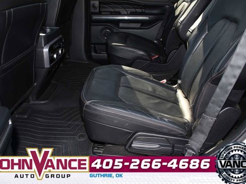 Used 2019 Ford Expedition Platinum image 26