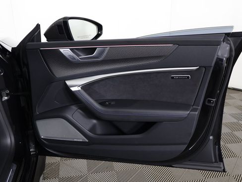 Used 2022 Audi RS 7 Sportback image 28