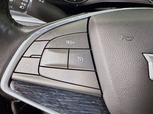 Used 2024 Cadillac XT5 Premium Luxury image 14