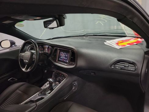 Used 2019 Dodge Challenger SXT image 25