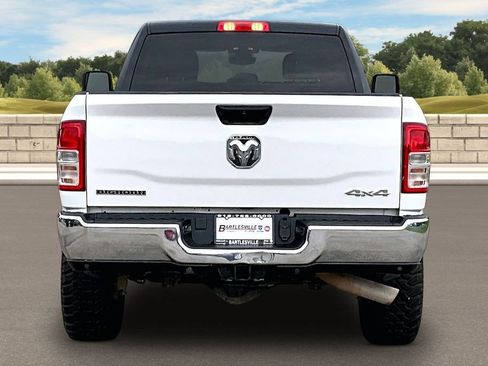 Used 2024 RAM 2500 Big Horn w/ Off Road Package AWD/4WD image 4