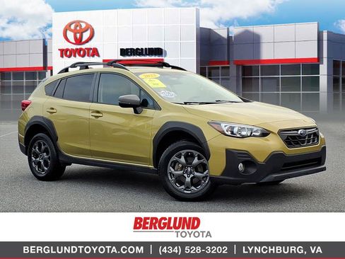 Used 2022 Subaru Crosstrek 2.5i Sport w/ Moonroof Package AWD/4WD image 1