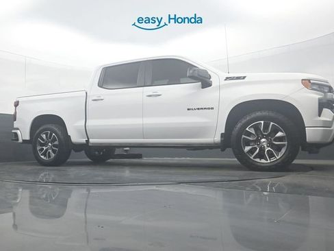 Used 2022 Chevrolet Silverado 1500 RST AWD/4WD image 26