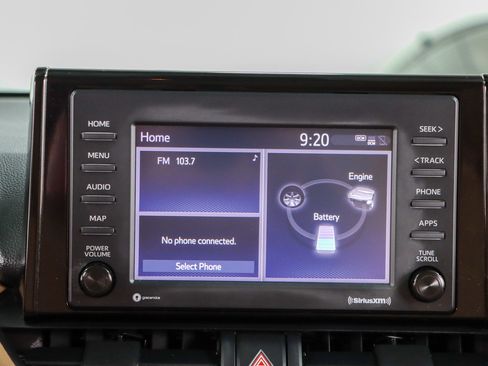 Used 2021 Toyota RAV4 LE AWD/4WD image 19