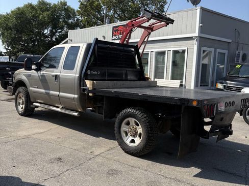 Used 2007 Ford F350 Lariat image 5