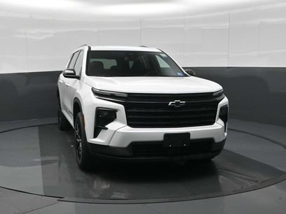 New 2026 Chevrolet Traverse LT w/ Midnight/Sport Edition