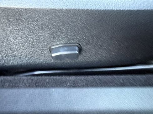 Used 2012 Chrysler 200 Touring image 36