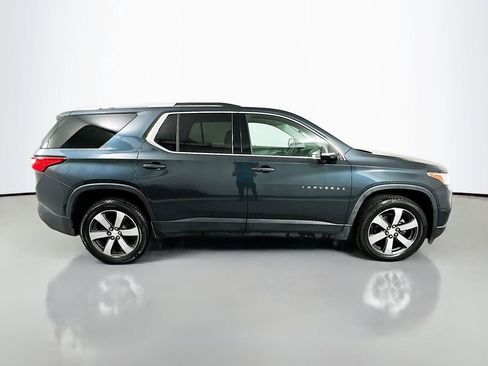 Used 2018 Chevrolet Traverse LT image 4