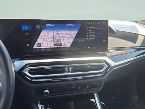 Used 2024 BMW M2 RWD image 32