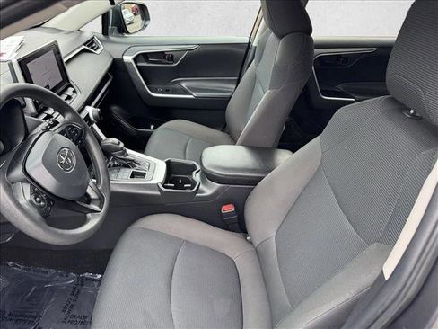Certified 2024 Toyota RAV4 LE AWD/4WD image 10