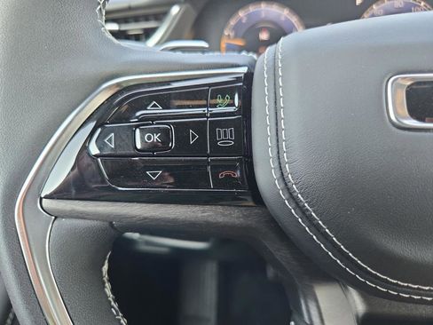 New 2025 Jeep Grand Cherokee L Overland w/ Luxury Tech Group IV AWD/4WD image 24