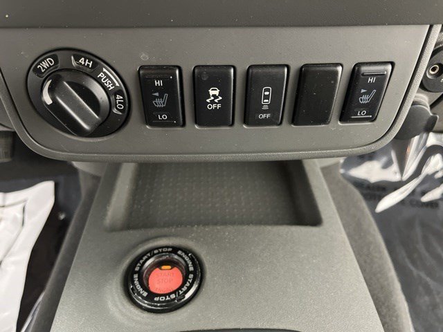 Used 2021 Nissan Frontier SV AWD/4WD image 23