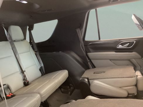 Used 2021 Chevrolet Tahoe LT w/ Rear Media and Nav Package RWD image 33