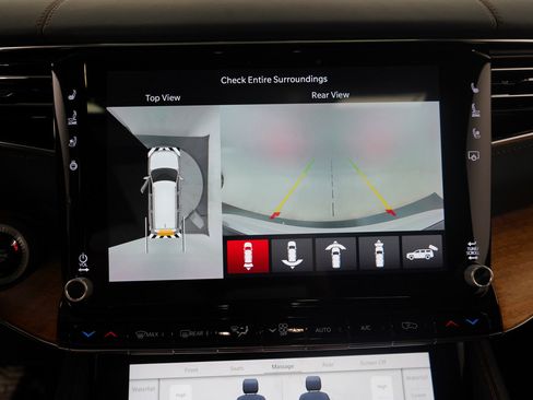 Used 2022 Jeep Grand Wagoneer Series II w/ Premium Group II image 27