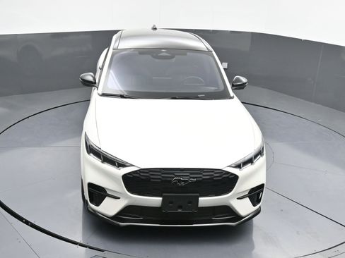 Used 2025 Ford Mustang Mach-E GT image 37