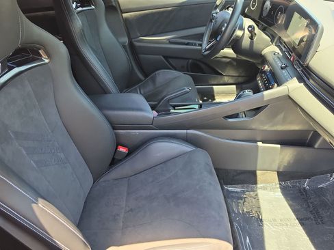 Used 2025 Hyundai Elantra N FWD image 18