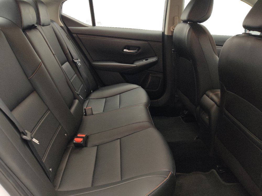 Used 2021 Nissan Sentra SR w/ SR Premium Package FWD image 19