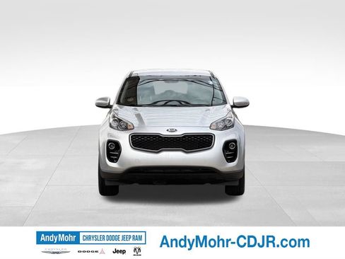Used 2017 Kia Sportage LX AWD/4WD image 2