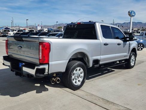 Used 2024 Ford F250 XLT w/ FX4 Off-Road Package image 5