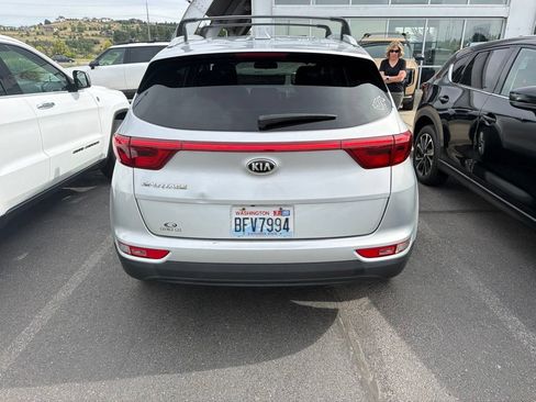 Used 2017 Kia Sportage LX w/ LX Popular Package AWD/4WD image 4