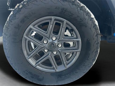 Used 2024 Jeep Wrangler Sport S image 25
