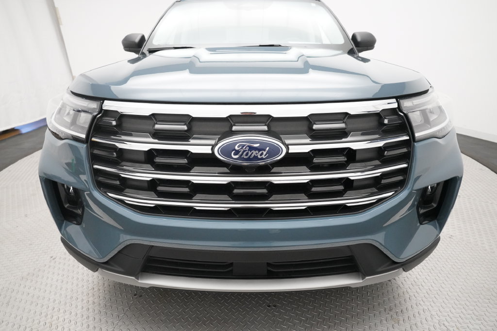 Used 2026 Ford Explorer Active w/ Active Comfort Package AWD/4WD image 22