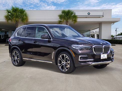 Used 2023 BMW X5 sDrive40i w/ Premium Package RWD image 3