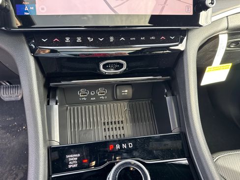 New 2026 Jeep Grand Cherokee Limited Reserve image 14