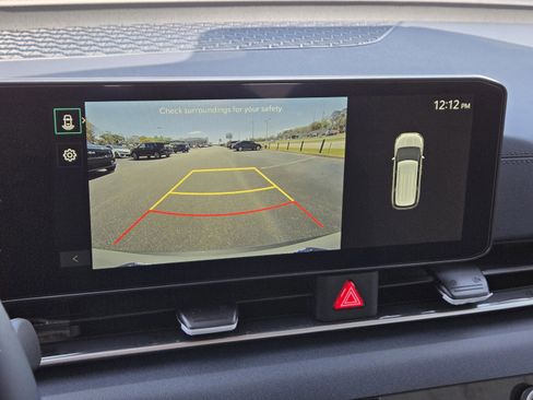 New 2026 Kia Carnival EX image 25