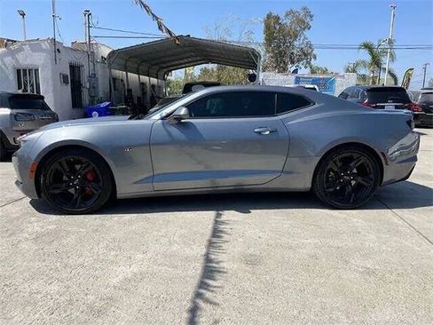 Used 2020 Chevrolet Camaro LT w/ RS Package RWD image 4