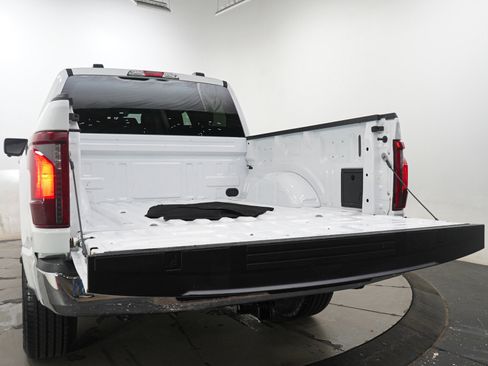 Used 2024 Ford F150 XLT w/ Tow/Haul Package image 17