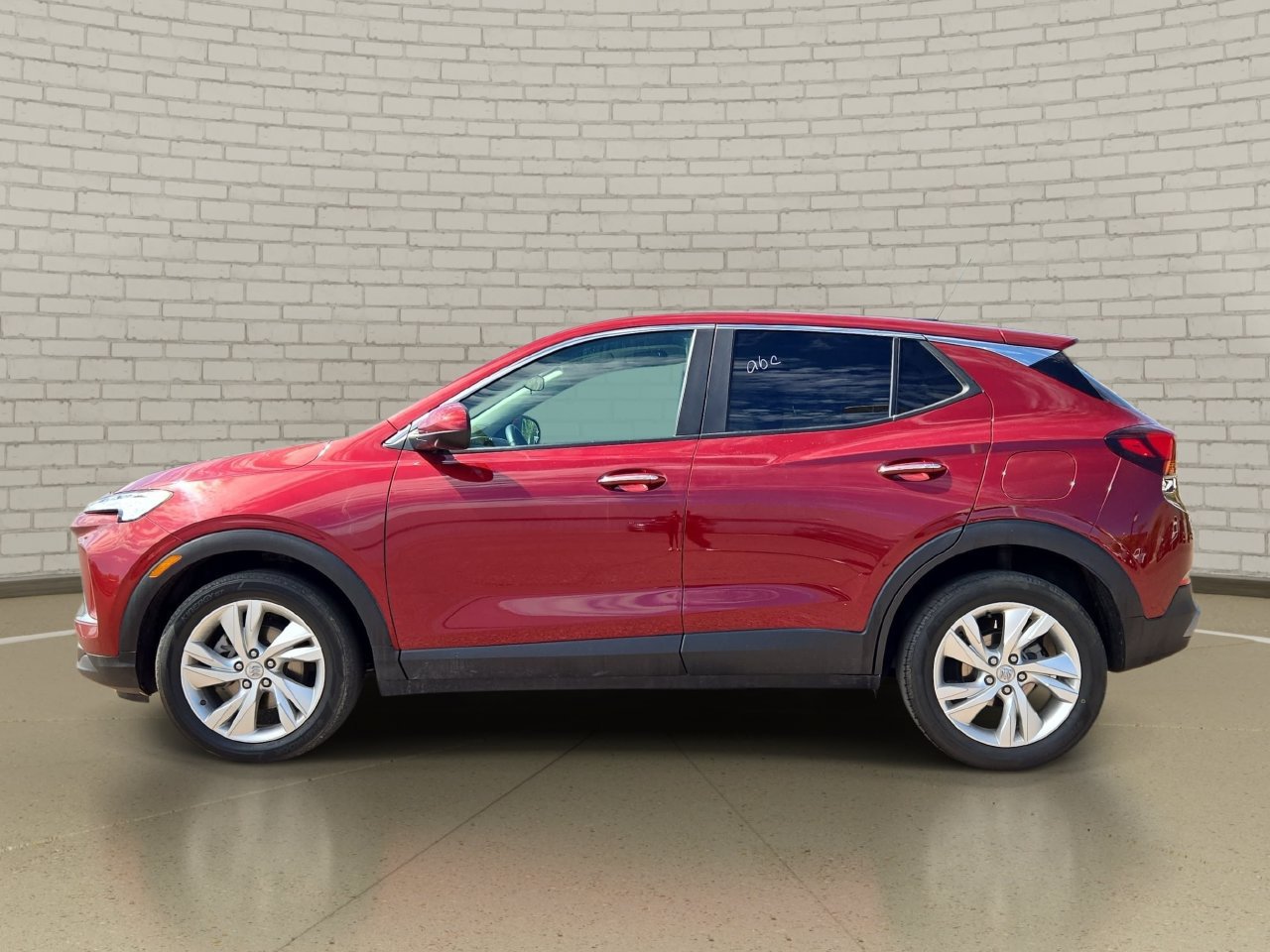 Used 2025 Buick Encore GX Preferred FWD image 8