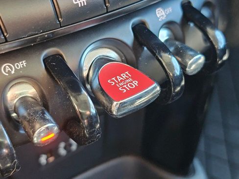 Used 2014 MINI Cooper S FWD image 40