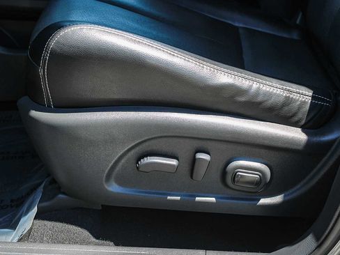 Used 2017 Nissan Murano Platinum w/ Platinum Technology Package image 19