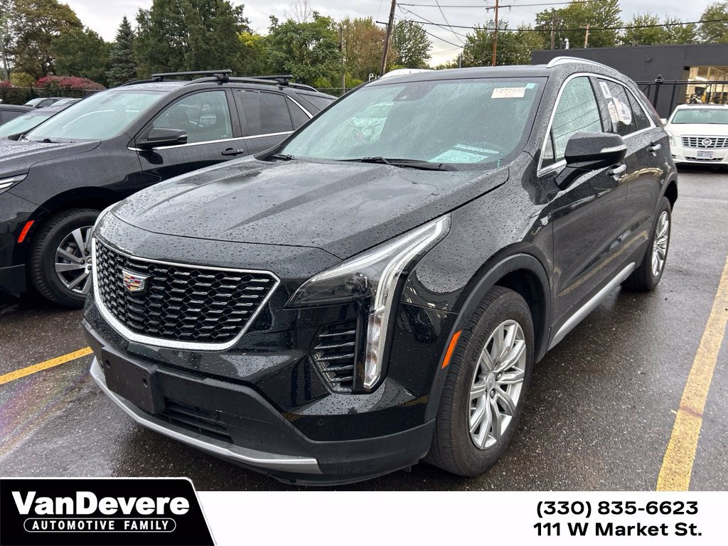 Used 2023 Cadillac XT4 Premium Luxury w/ Sun And Sound Package AWD/4WD image 1
