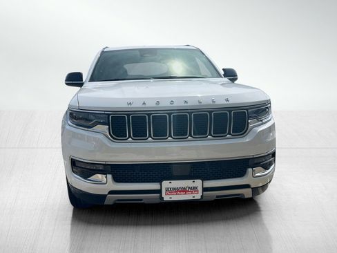 Used 2024 Jeep Wagoneer Series II AWD/4WD image 5
