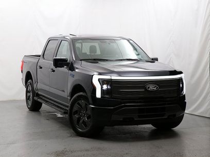 New 2025 Ford F150 Lightning Lariat